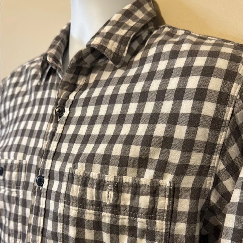 J. Crew White and Gray Casual Button Down Shirt